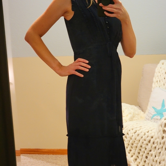 Classy Navy Blue Midi- XS - Picture 5 of 11